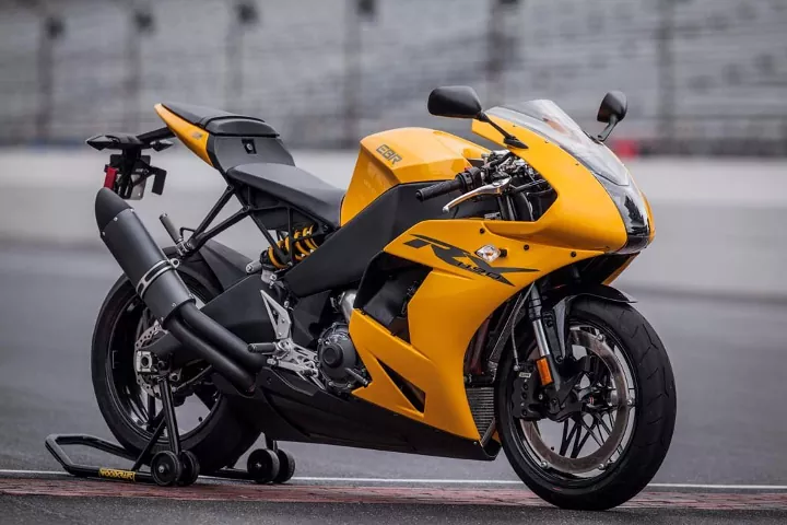 Top 10 Old Sport Bikes That Beat New Sport Bikes 12 image 9