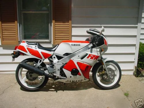 FZR 400