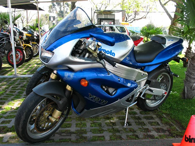 YB 11 Edizione Speciale