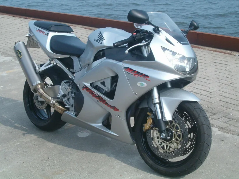 CBR 900 RR Fireblade