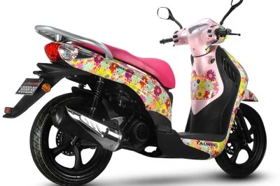 Avenida 125 4T Art Collection