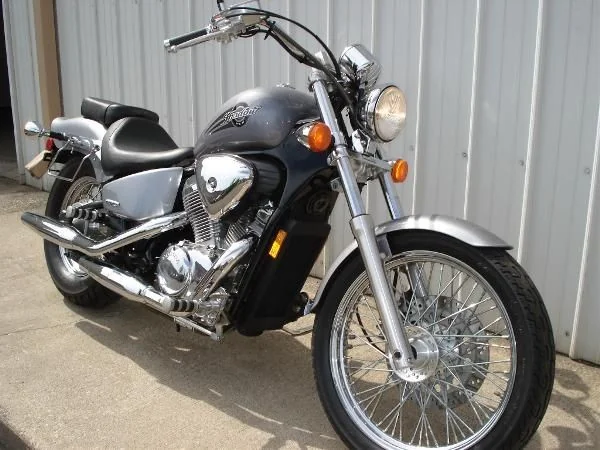 VT 600 Shadow VLX Deluxe