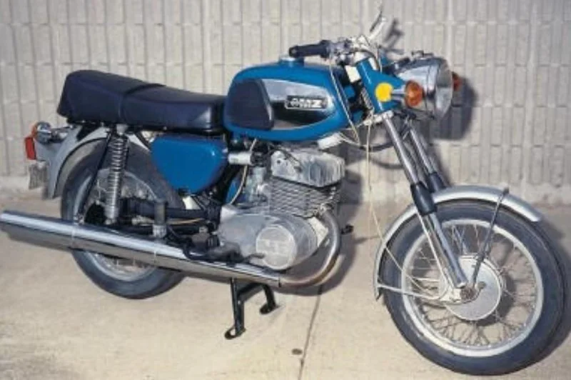 ES 250-2 Trophy (with sidecar)