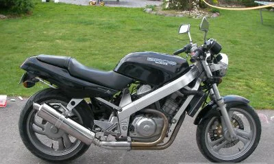 NT 650 Hawk