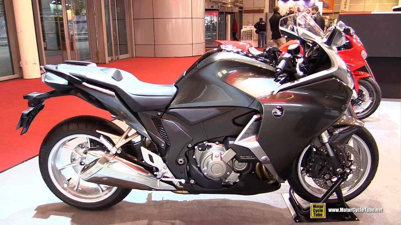 VFR1200F DCT