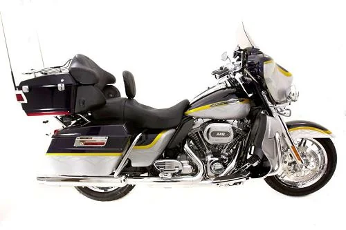 FLHTCUSE7 CVO Ultra Classic Electra Glide