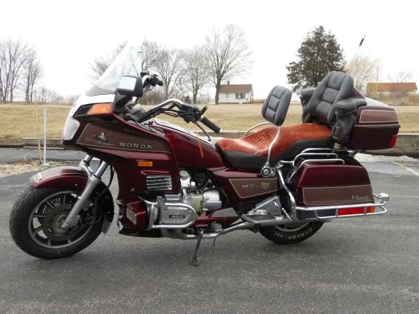 GL 1200 DX Gold Wing