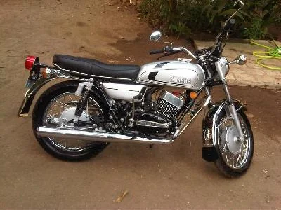 RD 350 LC YPVS (reduced effect)