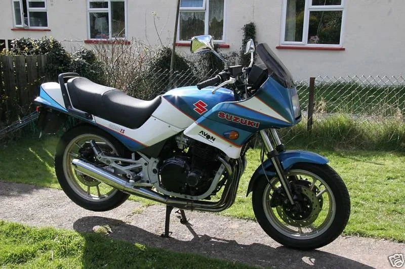 GSX 550 ES