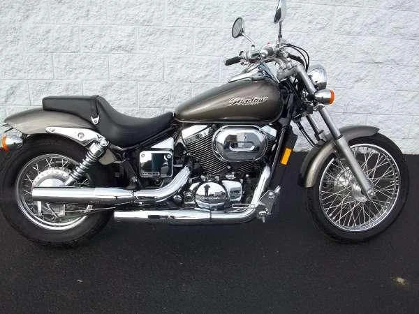 Shadow Spirit 750 DC (VT 750 DC)