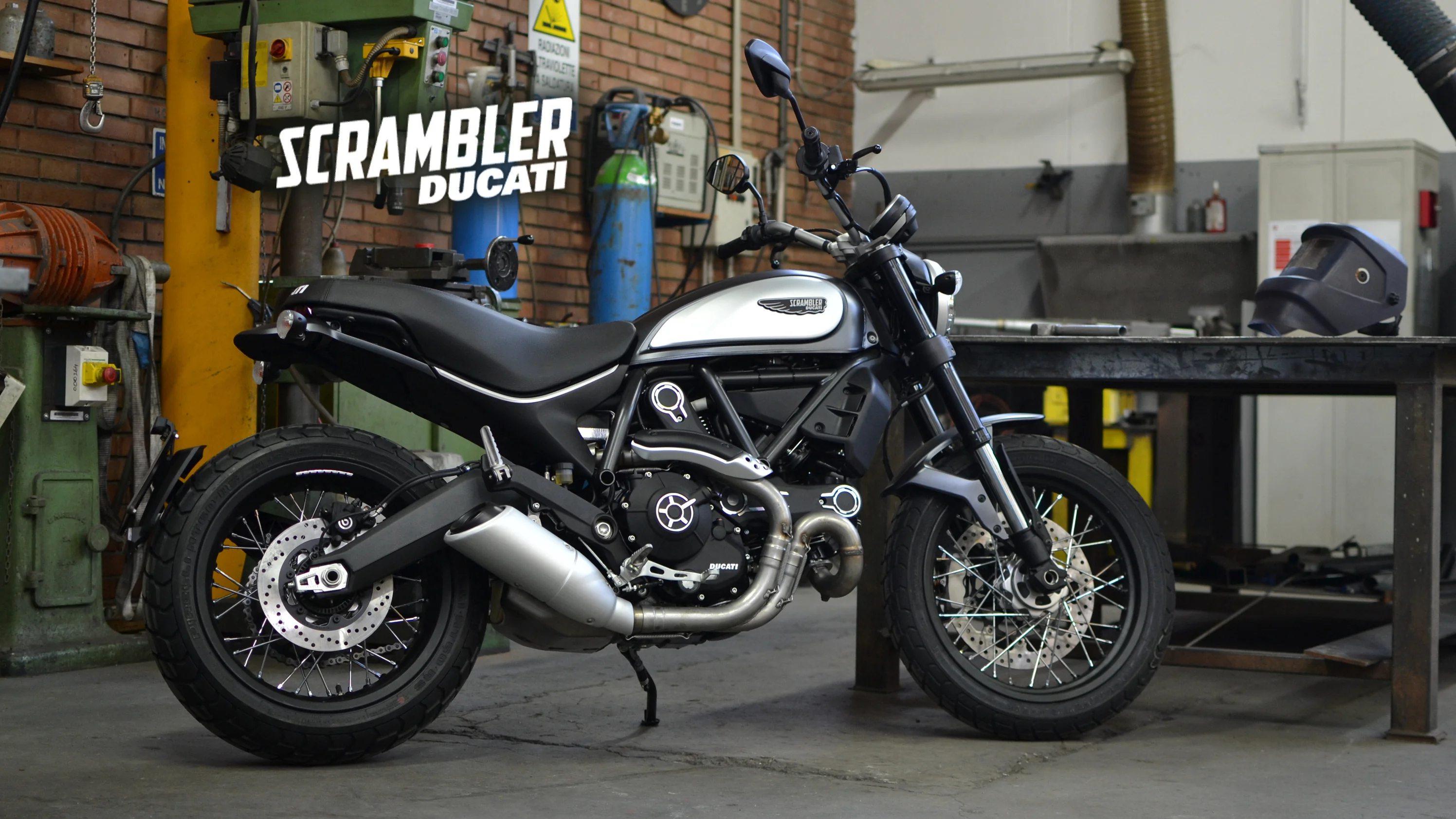 Scrambler Street Classic
