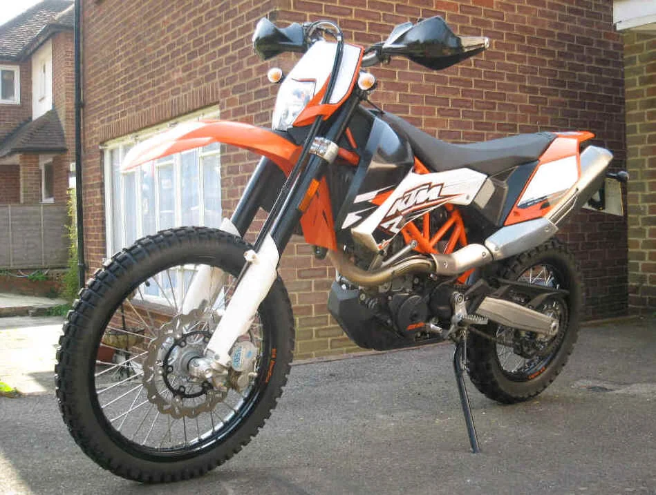 EXE 125 Enduro