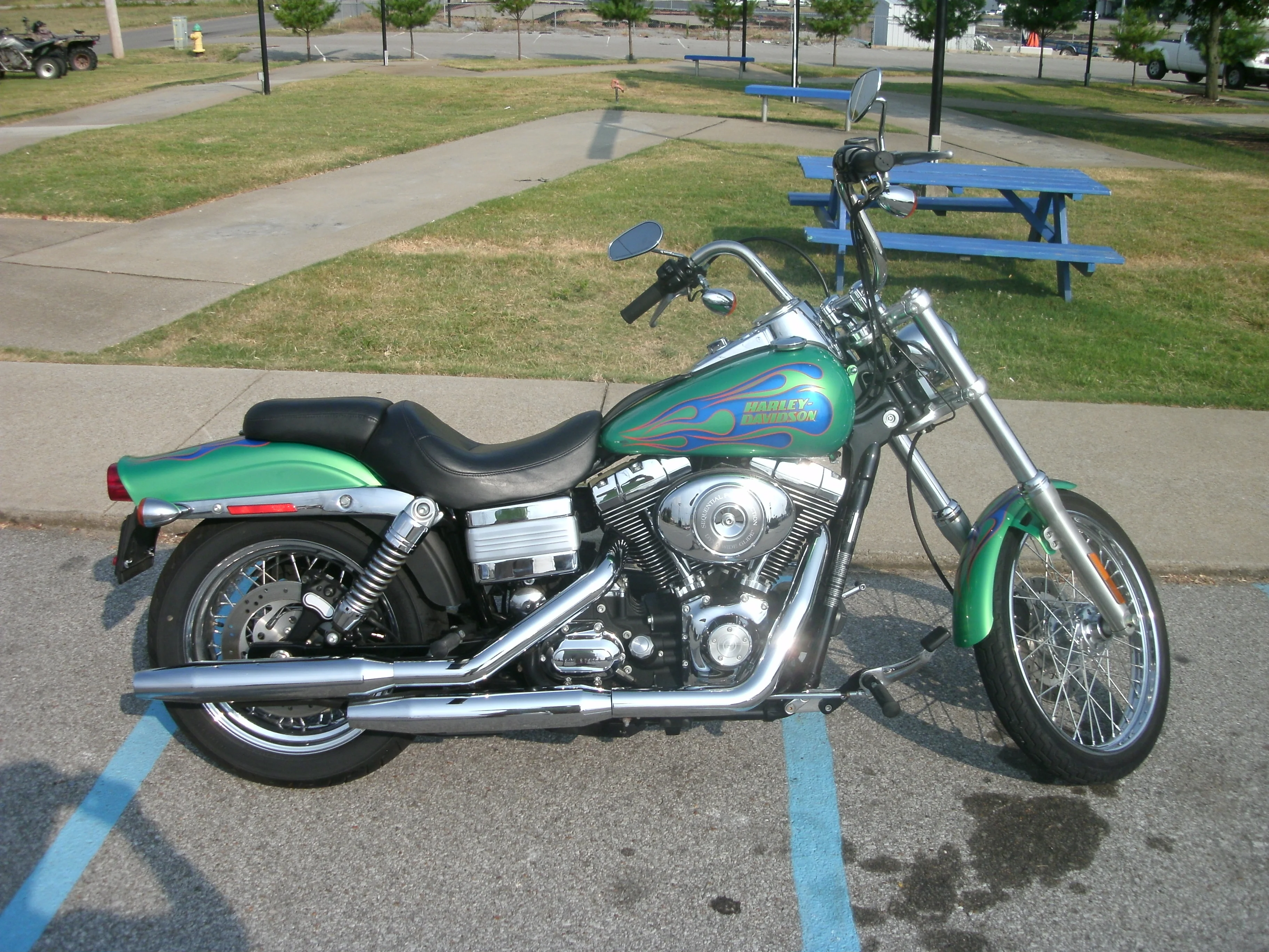 FXDWGI Dyna Wide Glide