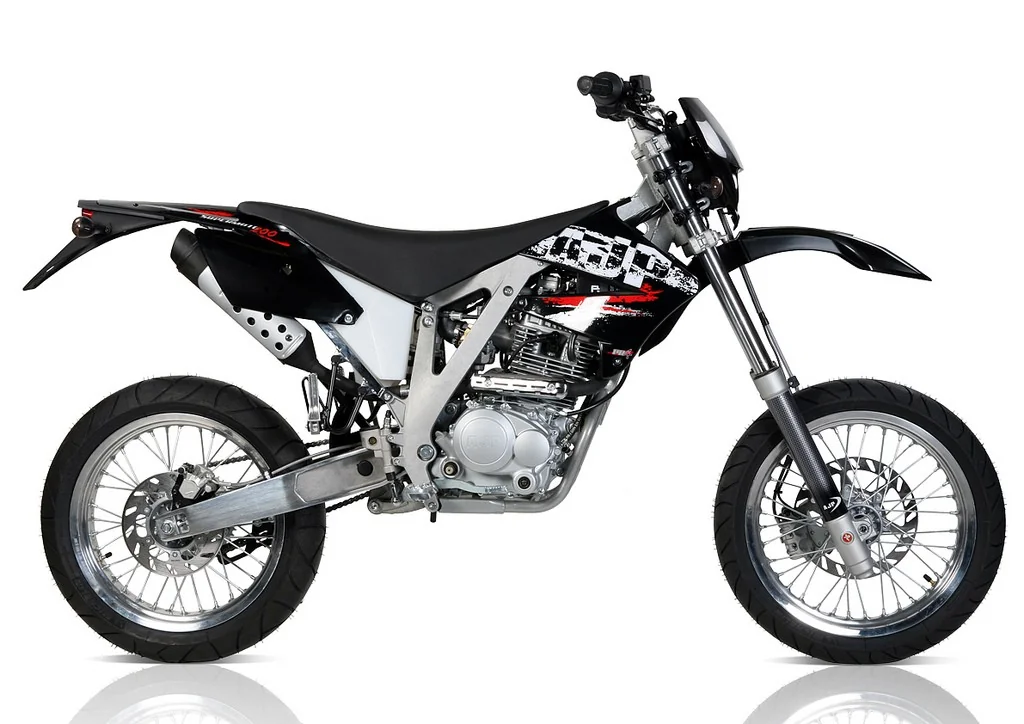 PR4 240 Supermoto