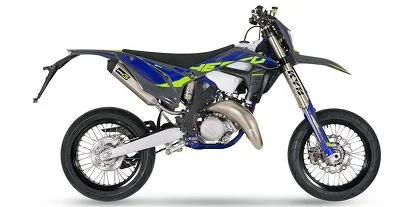 Motorcycles SM 125 2T Factory