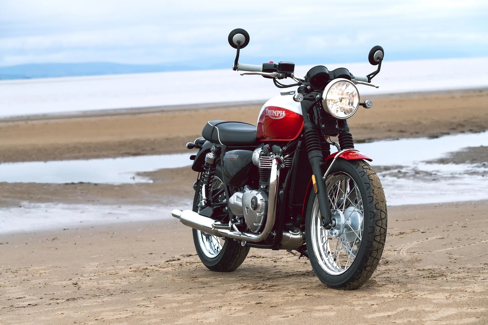 Bonneville T100 Bud Ekins