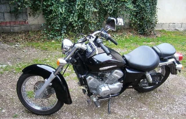 VT 125 C Shadow