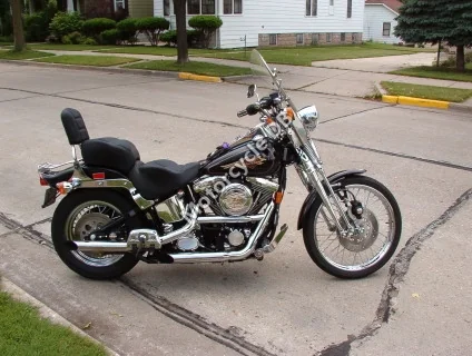 FLST 1340 Heritage Softail (reduced effect)