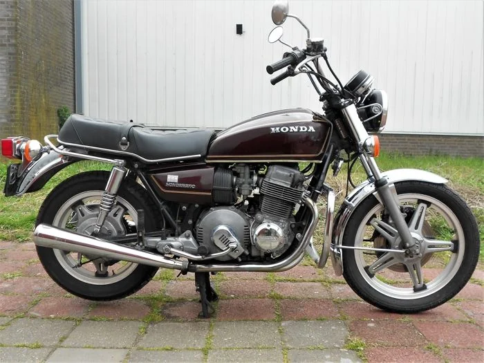 CB 750 A matic
